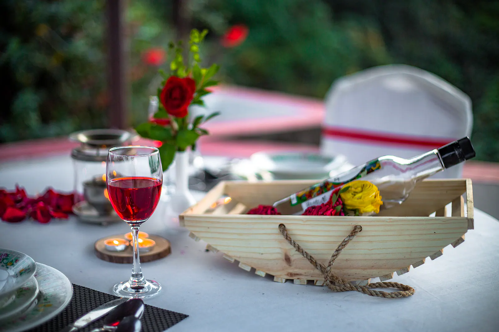 Candlelight Dinner at Cloud 9 Hills Resort